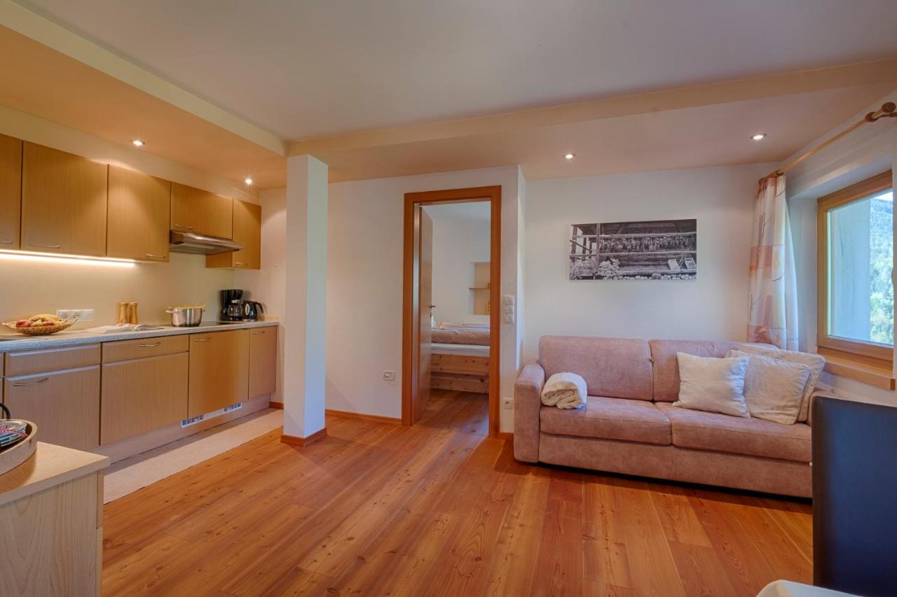 Apartments Kaserott Фунес Екстериор снимка